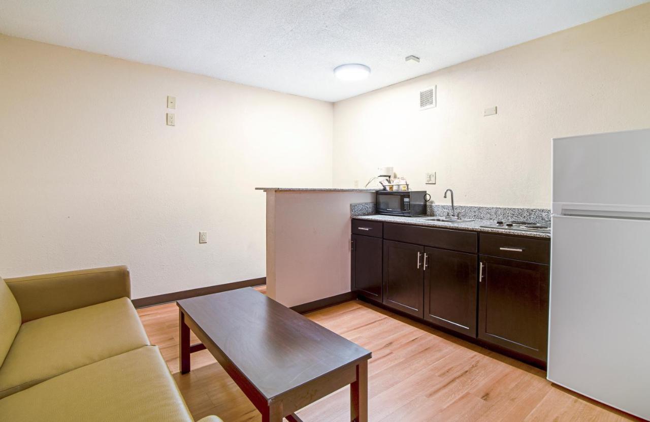 Red Roof Inn & Suites Greenwood, Sc Luaran gambar
