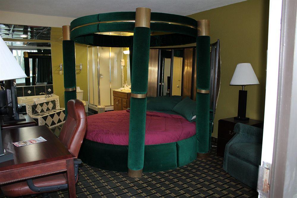 Red Roof Inn & Suites Greenwood, Sc Luaran gambar