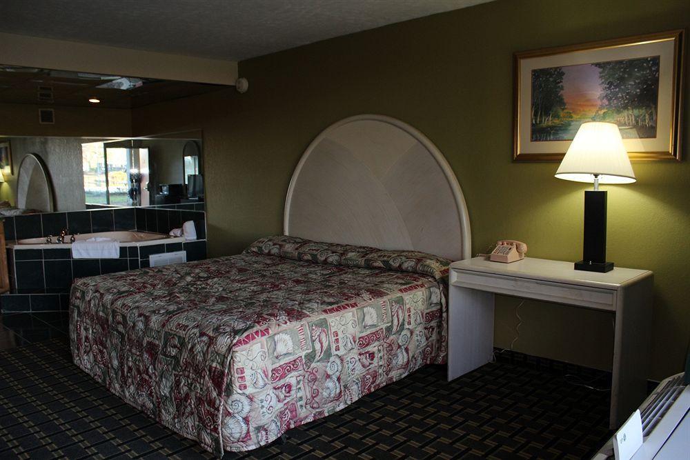 Red Roof Inn & Suites Greenwood, Sc Luaran gambar