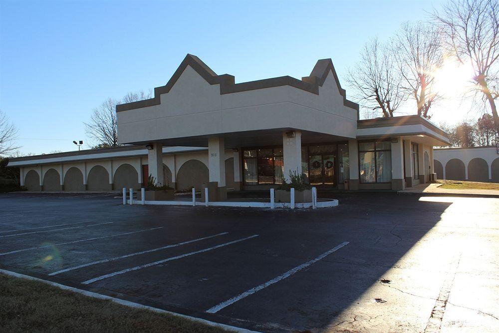 Red Roof Inn & Suites Greenwood, Sc Luaran gambar